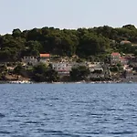 And By The Sea Cove Saplunara, Mljet - 4907 3*